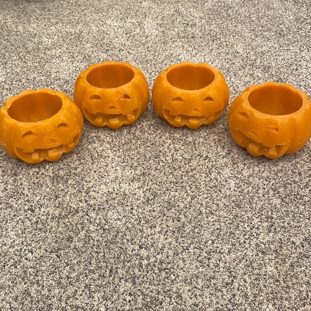 Pumpkin candles
